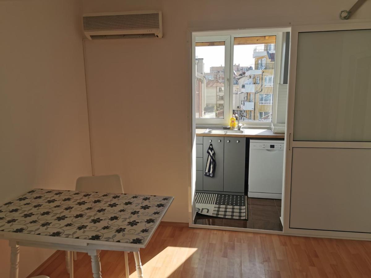Апартаменты 4Th Floor Бургас Экстерьер фото